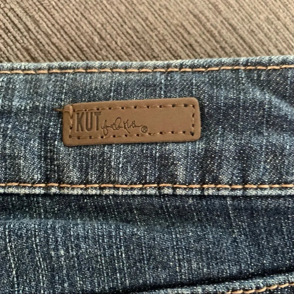 NWOT KUT FROM THE KLOTH Catherine Shorts Size 10